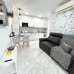 Bungalo Junto A La Piscina #prp008 Stayorihuela Апартаменты *