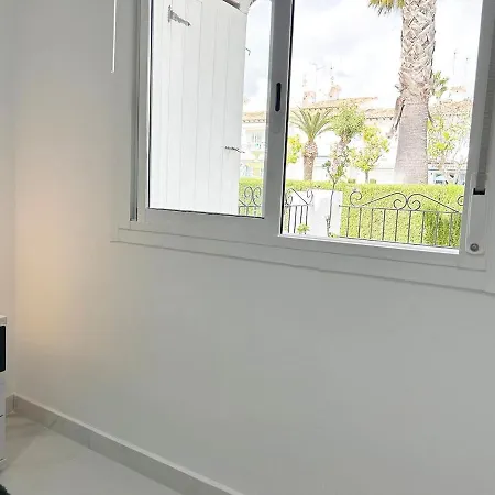 Apartman Bungalo Junto A La Piscina #prp008 Stayorihuela Torrevieja